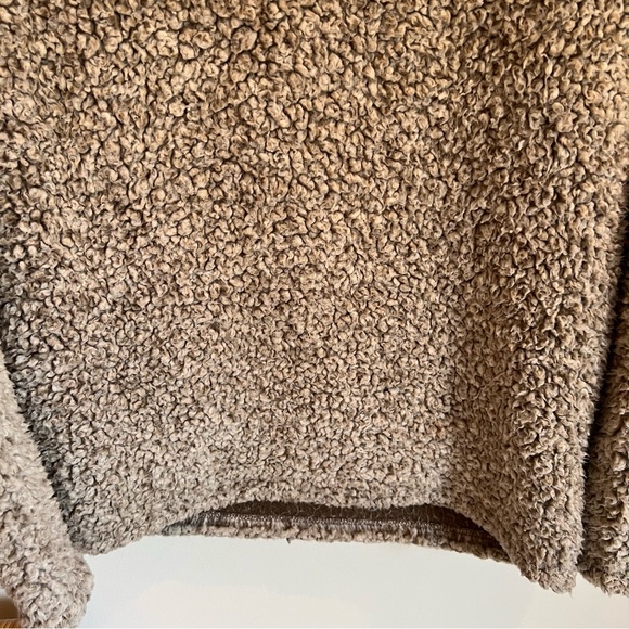 Unisex True Grit Frosty Tipped Soft Sherpa Pullover | L - Picture 7 of 13